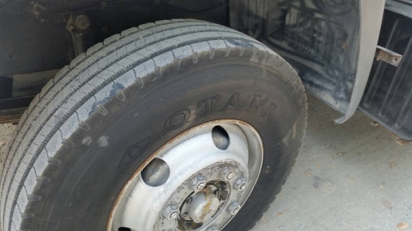 ขาย สิบล้อ หัวลาก Hino Mega EU2