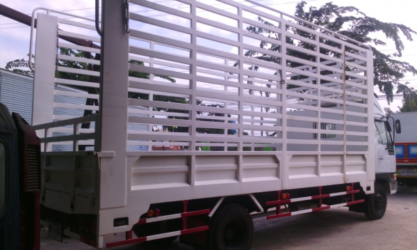 6 ล้อ HINO FC3JKB 165 แรงม้า ยาว 6 เมตร