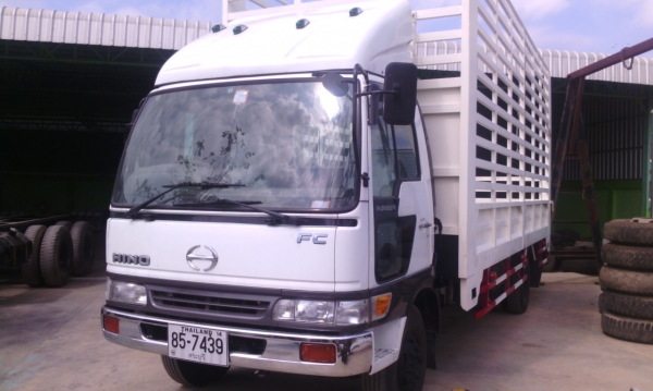 6 ล้อ HINO FC3JKB 165 แรงม้า ยาว 6 เมตร