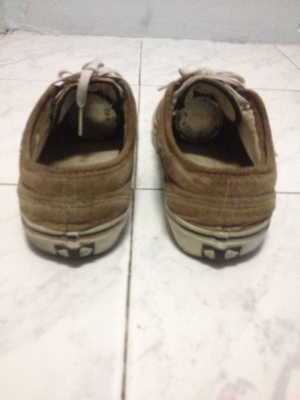 ขาย Vans ear หนังกลับสีนำตาล made in vietnam เบอร์ 8.5 ราคา450บาท โทร0924462525โส กทม ขาย Vans ear หนังกลับสีนำตาล made in vietnam เบอร์ 8.5 ราคา450บาท โทร0924462525โส กทม