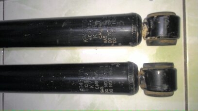 โช๊คแก๊ส KYB ใสรถเก๋ง ได้หลายรุ่น