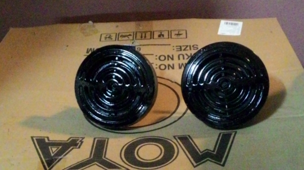 แตรปริ้นBosch กว้าง5นิ้ว 1 คู่ 500บาท