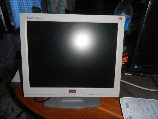 จอคอมพิวเตอร์ LG FLATRON 15 นิ้ว จอคอมพิวเตอร์ LG FLATRON 15 นิ้ว