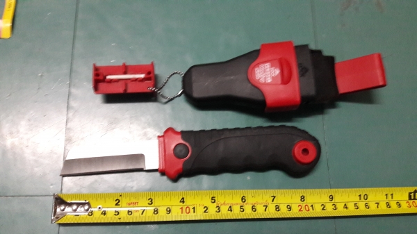 ขายมีดงานช่างไฟฟ้าด้ามเป็นฉนวนกันไฟฟ้า VESSEL