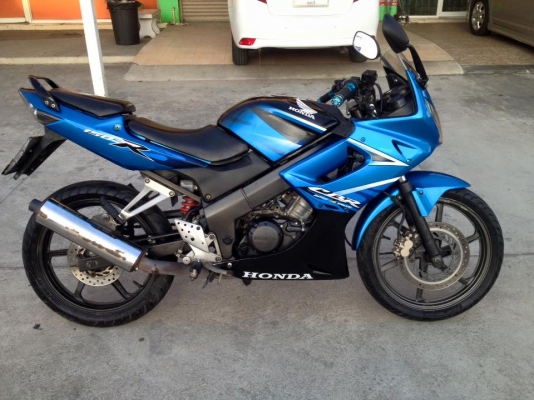 Honda Cbr 150r สีน้ำเงิน - ดำ ปี 52 ไมล์เหลืองตัวสุดท้าย ราคา เบา ๆ