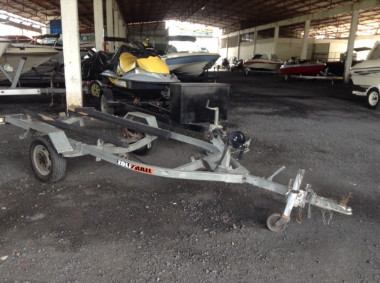 ขายเทรเลอร์์ใส่เจ็ตสกี สีจังหวะ เป็นของนอกไม่ขึ้นสนิม ทนทานได้มาตฐาน