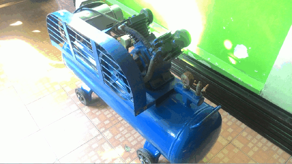 ขายด่วนปั้มลม PUMA PP-22 2HP 148ลิตร.