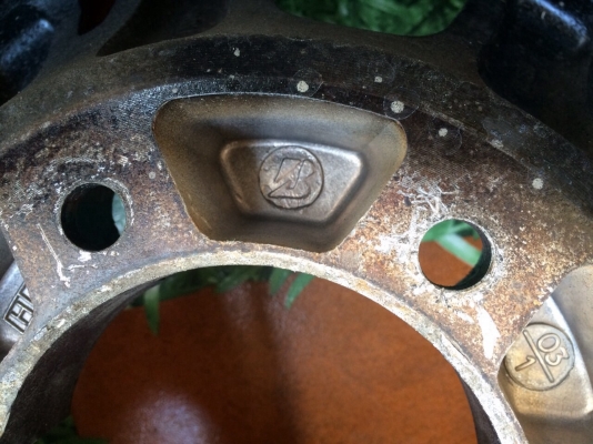 ล้อแท้ bridgestone 15 พร้อมยาง 30