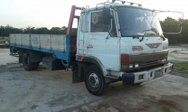 รถ ฮีโน่ FD175   เครื่องยนต์HO7C 185hp  พวงมาลัยพาวเวอร์