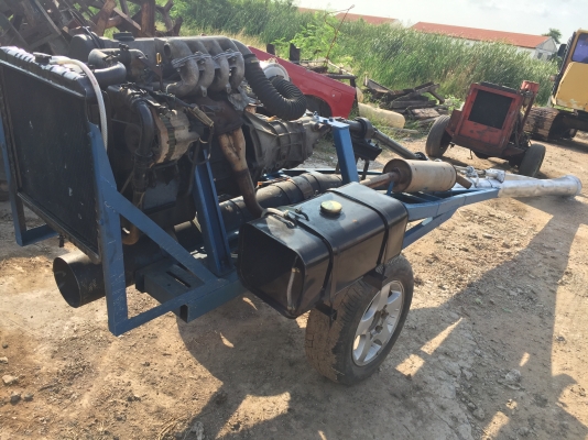 ท่อสูบน้ำสแตนเลสขนาด7นิ้วยาว7เมตรพร้อมใช้งาน