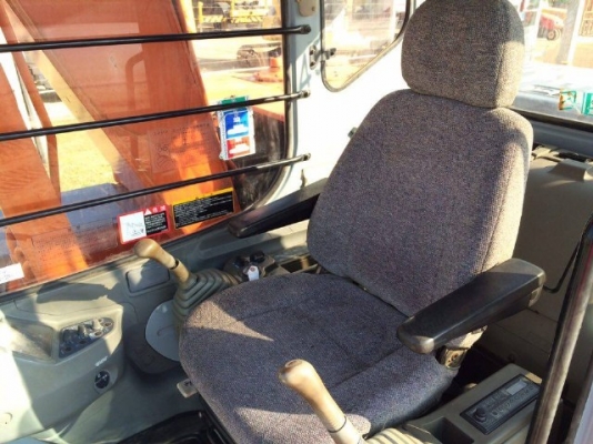 ขายรถแบคโฮ HITACHI EX120-5 บูมยาว สภาพสวยพร้อมใช้งาน รถนอกนำเข้าเองจากญี่ปุ่น มีVDOการทำงานครับ