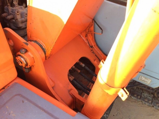 ขายรถแบคโฮ HITACHI EX120-5 บูมยาว สภาพสวยพร้อมใช้งาน รถนอกนำเข้าเองจากญี่ปุ่น มีVDOการทำงานครับ