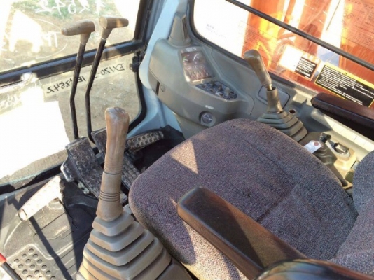 ขายรถแบคโฮ HITACHI EX120-5 บูมยาว สภาพสวยพร้อมใช้งาน รถนอกนำเข้าเองจากญี่ปุ่น มีVDOการทำงานครับ