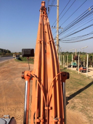 ขายรถแบคโฮ HITACHI EX120-5 บูมยาว สภาพสวยพร้อมใช้งาน รถนอกนำเข้าเองจากญี่ปุ่น มีVDOการทำงานครับ