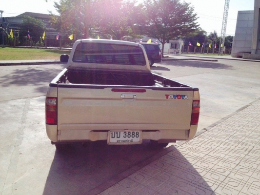 ขายโตโยต้า D4D ปี 04 รถสวยพร้อมใช้ ขาย 198,000 บาท แอร์เย็น พวงมาลัยเพาเวอร์ ติดต่อ 092-6356419