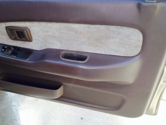 ขายโตโยต้า D4D ปี 04 รถสวยพร้อมใช้ ขาย 198,000 บาท แอร์เย็น พวงมาลัยเพาเวอร์ ติดต่อ 092-6356419