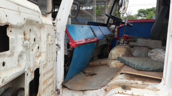 ขายหกล้อ ISUZU ROCKY FRR12LA 175 โม่2.5 เครื่องดี โม่ใช้งานได้ปกติ เอกสารสัญญาซื้อขาย