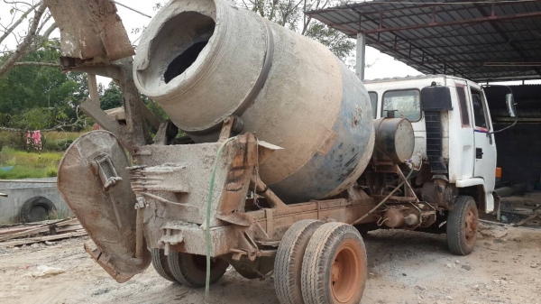 ขายหกล้อ ISUZU ROCKY FRR12LA 175 โม่2.5 เครื่องดี โม่ใช้งานได้ปกติ เอกสารสัญญาซื้อขาย