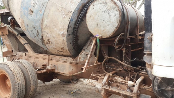 ขายหกล้อ ISUZU ROCKY FRR12LA 175 โม่2.5 เครื่องดี โม่ใช้งานได้ปกติ เอกสารสัญญาซื้อขาย