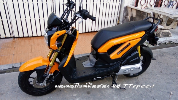รถบ้าน Zoomer-x สีส้ม ซื้อสดมาจดปลายปี 56 สภาพป้ายแดง รถบ้าน Zoomer-x สีส้ม ซื้อสดมาจดปลายปี 56 สภาพป้ายแดง