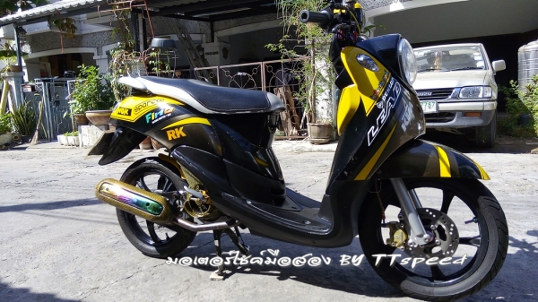 Yamaha Fino ชุดสีลายสั่งทำ ล้อแม็ก เคฟล่าหลายชิ้น