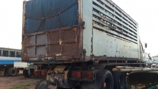 ขายสิบล้อ HINOFM 3MLND สองเพลาดั้ม สถาพพร้อมใช้งาน เครื่องเกียร์ดี คีชชีสวย มีระบบลากลูก เอกสารเล่มทะเบียนพร้อมโอน