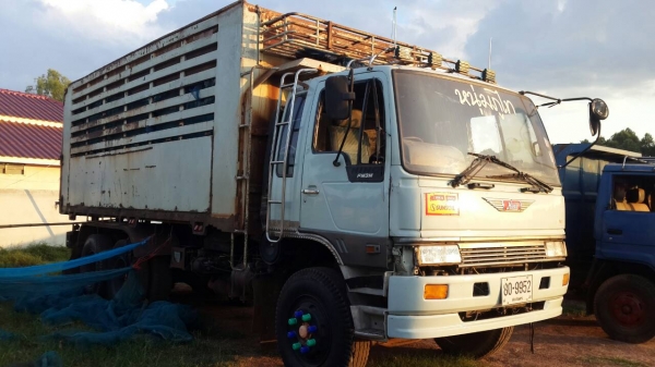 ขายสิบล้อ Hino FM 3 M  2เพลา ดรั้ม เครื่อง 240  แรง มีลำโพงลากลูก เอกสารพร้อม รถสวย 0811838154