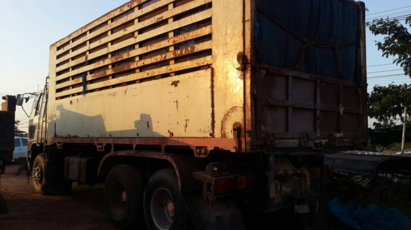 ขายสิบล้อ Hino FM 3 M  2เพลา ดรั้ม เครื่อง 240  แรง มีลำโพงลากลูก เอกสารพร้อม รถสวย 0811838154