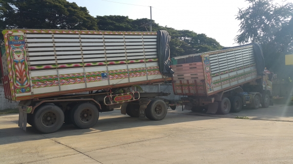 ขายรถพ่วง 24 ล้อ แม่-ลูก กระบะเนียมคอกเกษตรดั้ม อู่.ซี ที ทรัค HINO 344 ซีรี้ 500 ปี.53 ปรายปี รถสวย ราคา.2450000 ต่อรอง จัดแนนได้ สนใจรีบจองด่วน