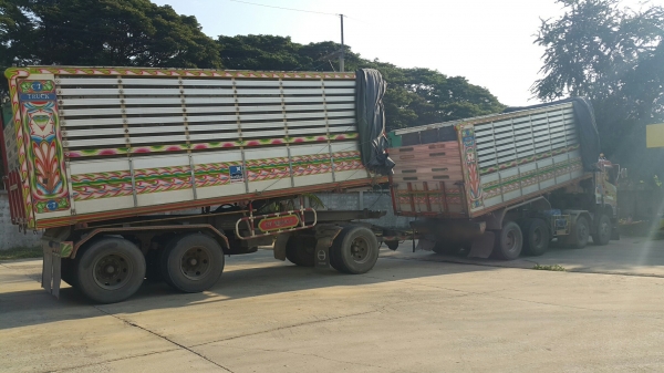 ขายรถพ่วง 24 ล้อ แม่-ลูก กระบะเนียมคอกเกษตรดั้ม อู่.ซี ที ทรัค HINO 344 ซีรี้ 500 ปี.53 ปรายปี รถสวย ราคา.2450000 ต่อรอง จัดแนนได้ สนใจรีบจองด่วน