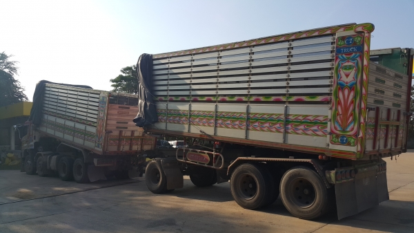 ขายรถพ่วง 24 ล้อ แม่-ลูก กระบะเนียมคอกเกษตรดั้ม อู่.ซี ที ทรัค HINO 344 ซีรี้ 500 ปี.53 ปรายปี รถสวย ราคา.2450000 ต่อรอง จัดแนนได้ สนใจรีบจองด่วน