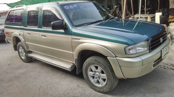 Mazda4WD4ประตูถูกๆ