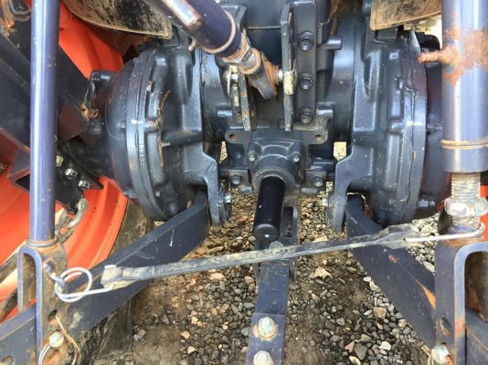 ขายรถไถคูโบต้า L4708แรง พร้อมอุปกรณ์ รถสภาพใหม่ มากๆใช้งานได400ชั่วโมง เองค่ะสนใจโทรสอบถามได้นะค่ะ