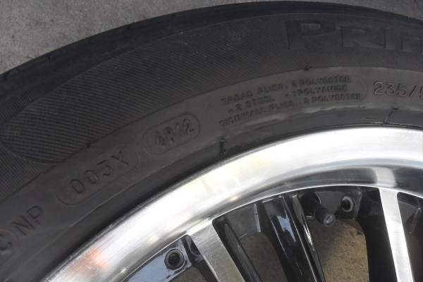 ล้อแม็ก18นิ้ว5รู114 พร้อมยาง สวยๆ 4 ล้อ ราคา 7900 บาท