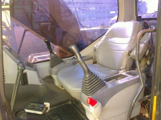 ขายแบคโค PC200-7 สภาพดี เอวแน่น ทำงานเร็ว เอกสารเล่มทะเบียน สนใจโทร 090-8588220คุณนะ 093-3258446คุณบิว หรือเข้าดูสินค้าอื่นๆได้ที่ www.truck.in.th/498 หรือเพจFacebook ณรงค์ ซื้อขายรถมือสอง (เว็บไซต์ส่วนตัว) หรือFacebook ตลาดรถมือสอง คุณนะ