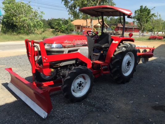 ขายรถไถยันมาร์ EF453T พร้อมอุปกรณ์ ราคา 298,000 บาท สนใจโทร 081-9136451 คุณโบว์