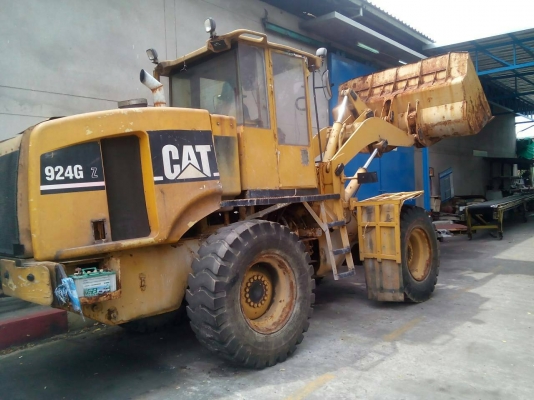 ขายด่วน รถตักCAT 924G รถใช้งานทุกวัน เครื่องปั้มแรงดี ระบบดี ยางสวย รถพร้อมใช้งานเลยครับ