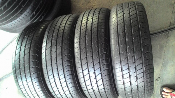 185/60R15 DUNLOP SP SPORT 2030 ชุด 4 เส้น tel.081-427-3941 ไลน์ไอดี autobot107 185/60R15 DUNLOP SP SPORT 2030 ชุด 4 เส้น tel.081-427-3941 ไลน์ไอดี autobot107