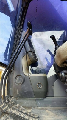 ขายรถแบคโฮ CAT 320 D เอกสารเล่มทะเบียน 9524 ชม.ราคา 2000000