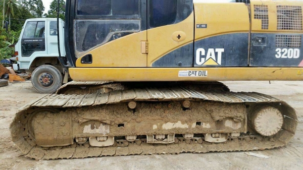 ขายรถแบคโฮ CAT 320 D เอกสารเล่มทะเบียน 9524 ชม.ราคา 2000000