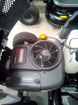 ขายรถตัดหญ้่านั่งขับนำเข้าอเมริกาใหม่100\% 17.5 HP 2ใบตัด กว้าง42"เครื่องยนต์4 จังหวะ 420CC. ขายรถตัดหญ้่านั่งขับนำเข้าอเมริกาใหม่100\% 17.5 HP 2ใบตัด กว้าง42"เครื่องยนต์4 จังหวะ 420CC.