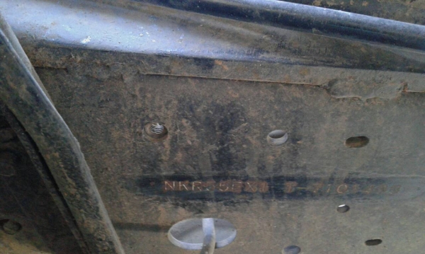 สี่ล้อกลาง อีซูซุ NKR 88ปี39 ห้างแท้ ช่วงยาว3.20ม สภาพดีสวยๆพร้อมใช้ ทะเบียนพร้อมโอน