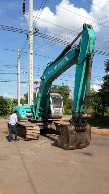 ขายรถแบคโฮ KOBELCO SK220-Vธรรมดา เอกสารเล่มทะเบียน ราคา 790000