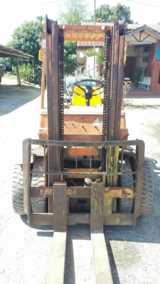 Sell> TOYOTA 4 FG GL20 ล้อหน้าคู่ เบนซิน ติดแก๊ส ยก 2 ตัน.สูง 3 เมตร.