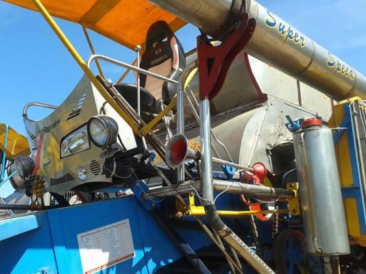 ขายรถเกี่ยวข้าว ปานเจริญ ใช้งานได้ปีเดียว สภาพสวยพร้อมใช้งาน สนใจโทร 090-8588220คุณนะ 093-3258446คุณบิว หรือเข้าดูสินค้าอื่นๆได้ที่ www.truck.in.th/498 หรือเพจFacebook ณรงค์ ซื้อขายรถมือสอง (เว็บไซต์ส่วนตัว) หรือFacebook ตลาดรถมือสอง คุณนะ