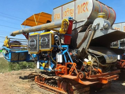 ขายรถเกี่ยวข้าว ปานเจริญ ใช้งานได้ปีเดียว สภาพสวยพร้อมใช้งาน สนใจโทร 090-8588220คุณนะ 093-3258446คุณบิว หรือเข้าดูสินค้าอื่นๆได้ที่ www.truck.in.th/498 หรือเพจFacebook ณรงค์ ซื้อขายรถมือสอง (เว็บไซต์ส่วนตัว) หรือFacebook ตลาดรถมือสอง คุณนะ