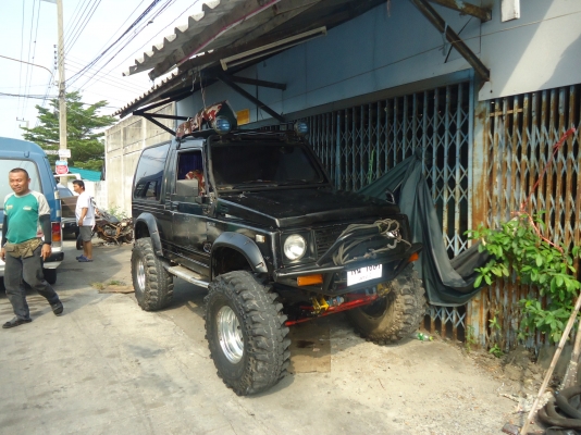 suzuki caribian ปี 2532 ลด 83000.- suzuki caribian ปี 2532 ลด 83000.-