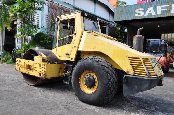 เครื่องจักรกลหนัก เครื่องจักรกลหนัก