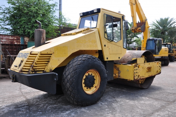 เครื่องจักรกลหนัก เครื่องจักรกลหนัก