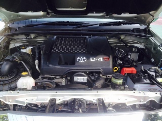 ขาย โตโยต้า วีโก้ 2.5 ปี 2012